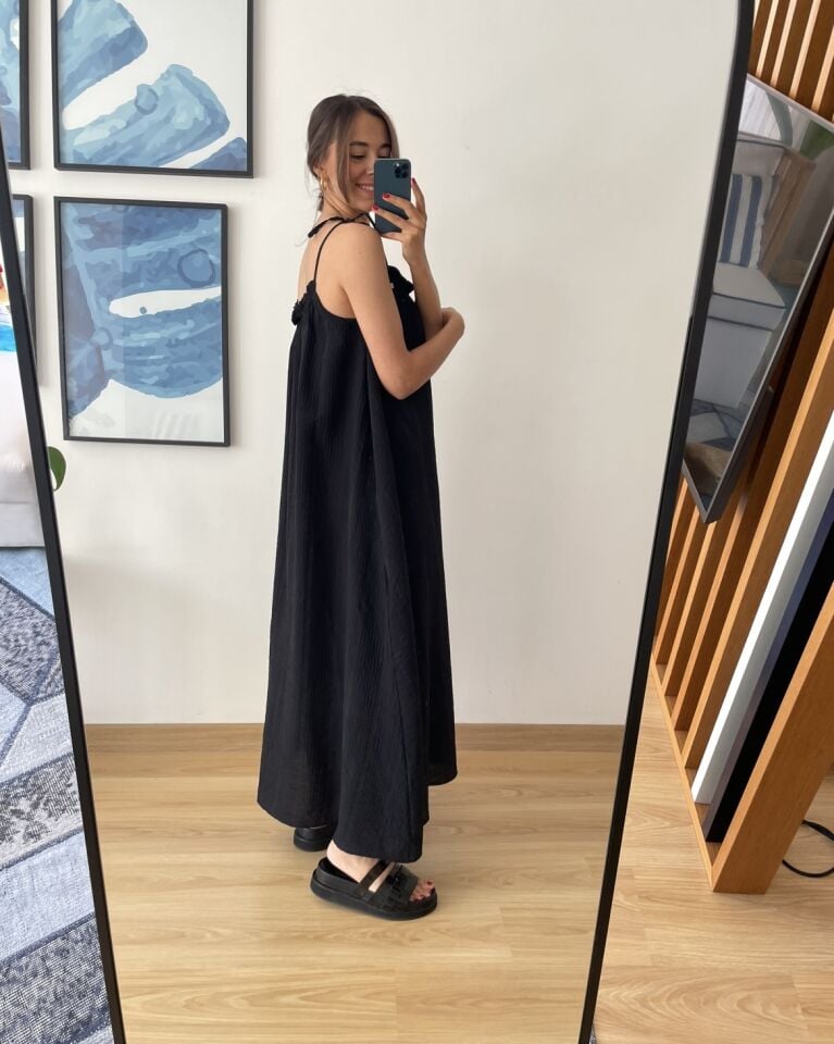 Alessa Siyah  Askılı Premium Gofre Kumaş Elbise