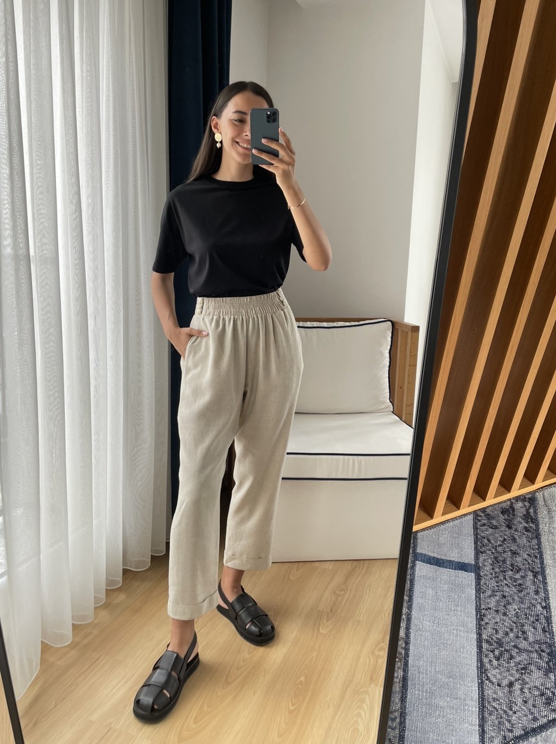 Sorela Siyah Dilvin Basic Tişört