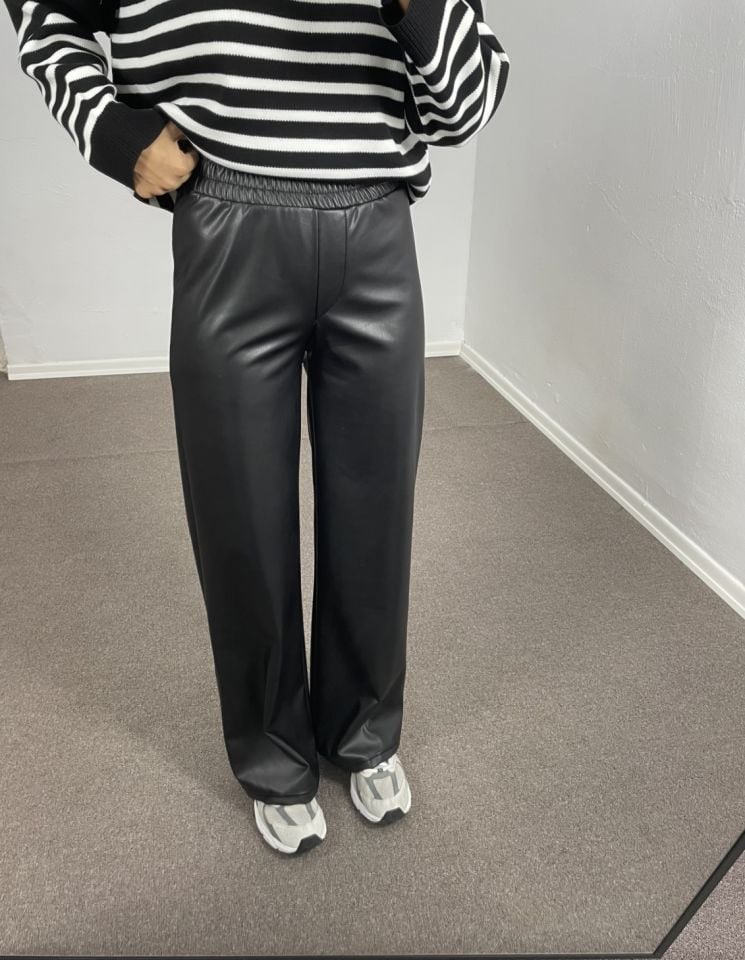 Lorena Siyah Beli Lastikli Deri Pantolon