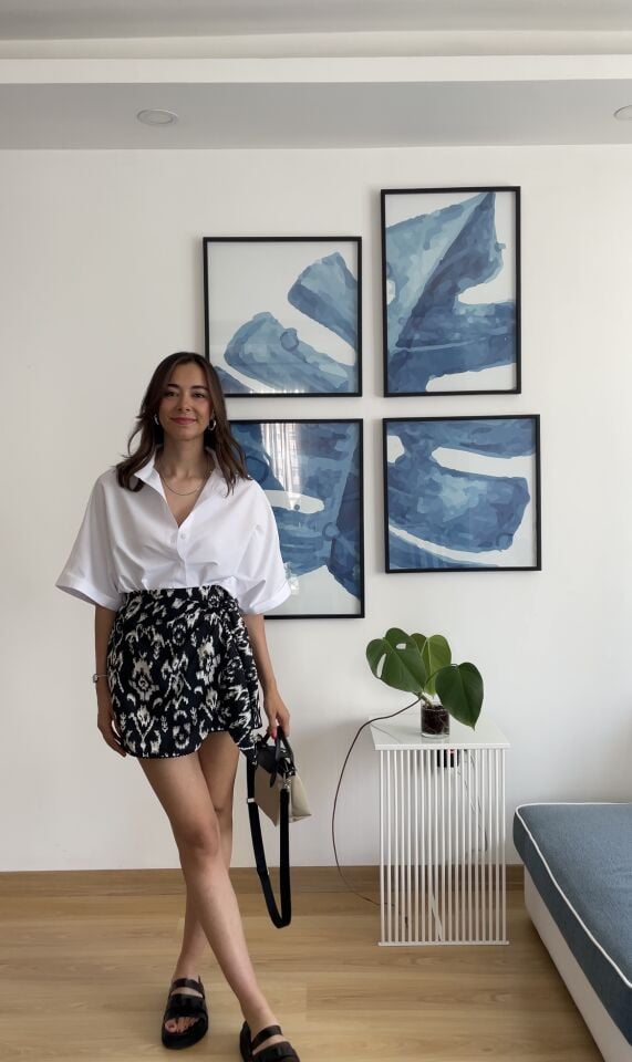 Solenne Siyah Önü Düğüm Detaylı Premium Mini Etek