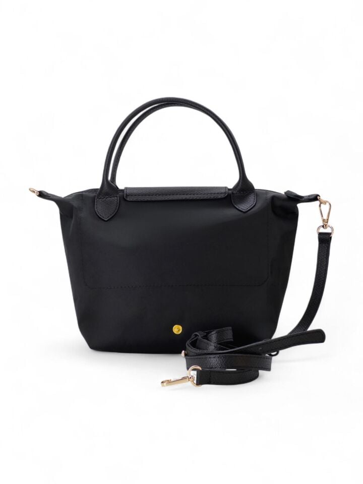 Uzes Siyah Askılı Çanta
