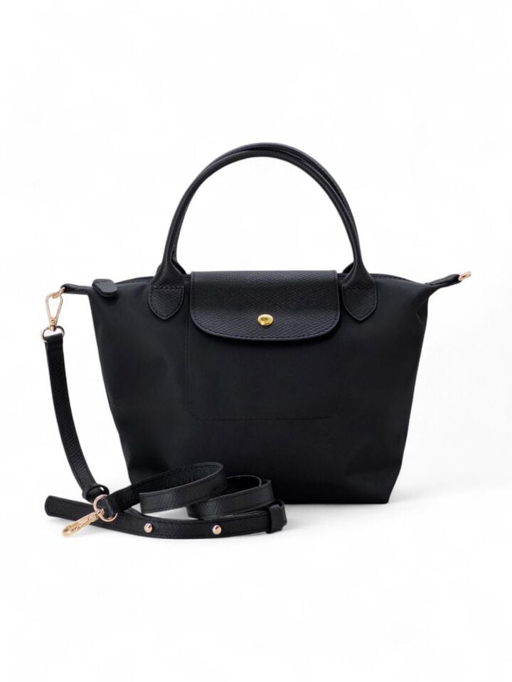 Uzes Siyah Askılı Çanta