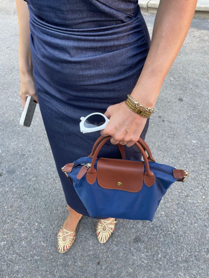 Uzes Lacivert  Askılı Çanta