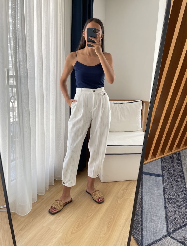 Beyaz Çizgili Premium Pantolon